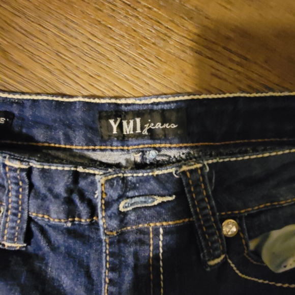 YMI Jeans Flare Leg Size 5 - Picture 5 of 7